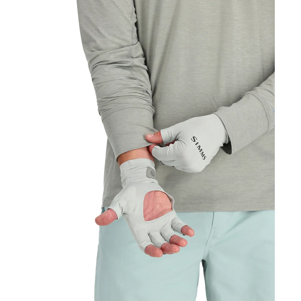 Simms-Solarflex-Half-Finger-Sun-Glove-4.jpg