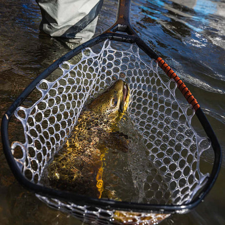 Simms-Daymaker-Landing-Net-Medium-4.jpg