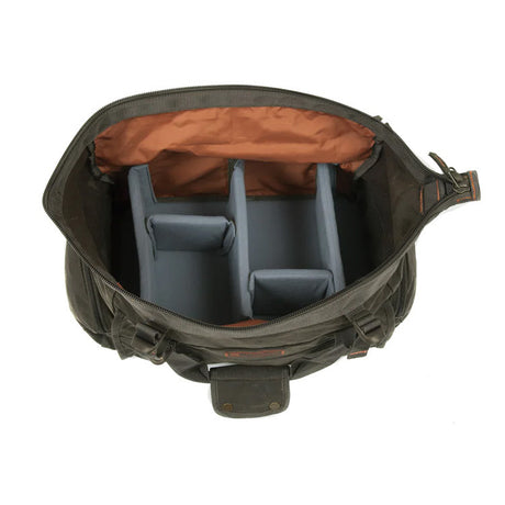 fishpond-bghorn-kit-bag-02.jpg