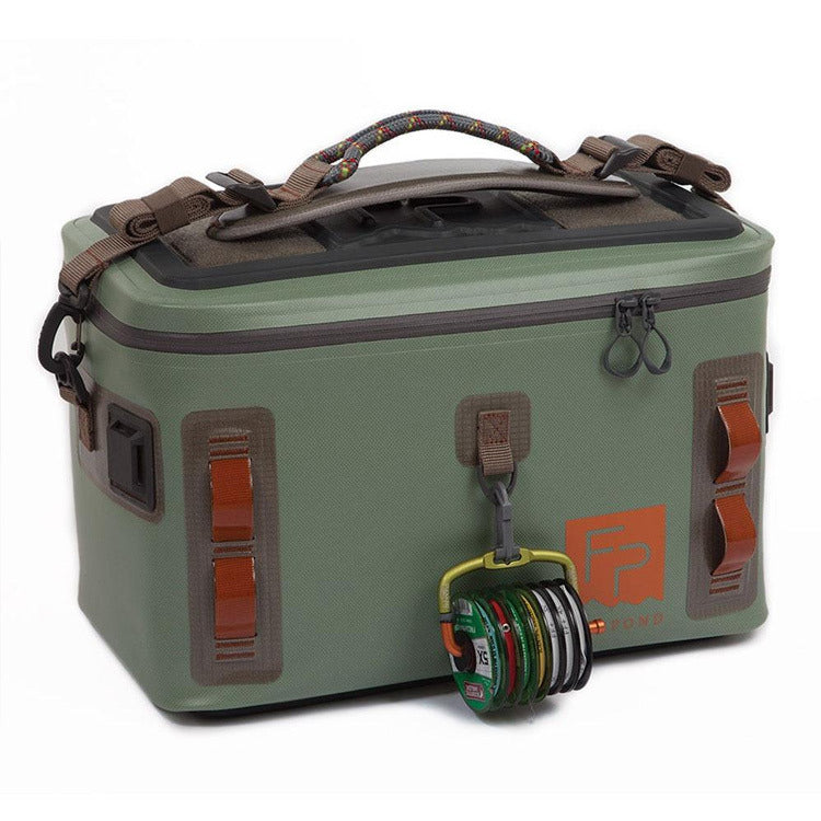 fishpond-cutbank-gear-bag-01.jpg